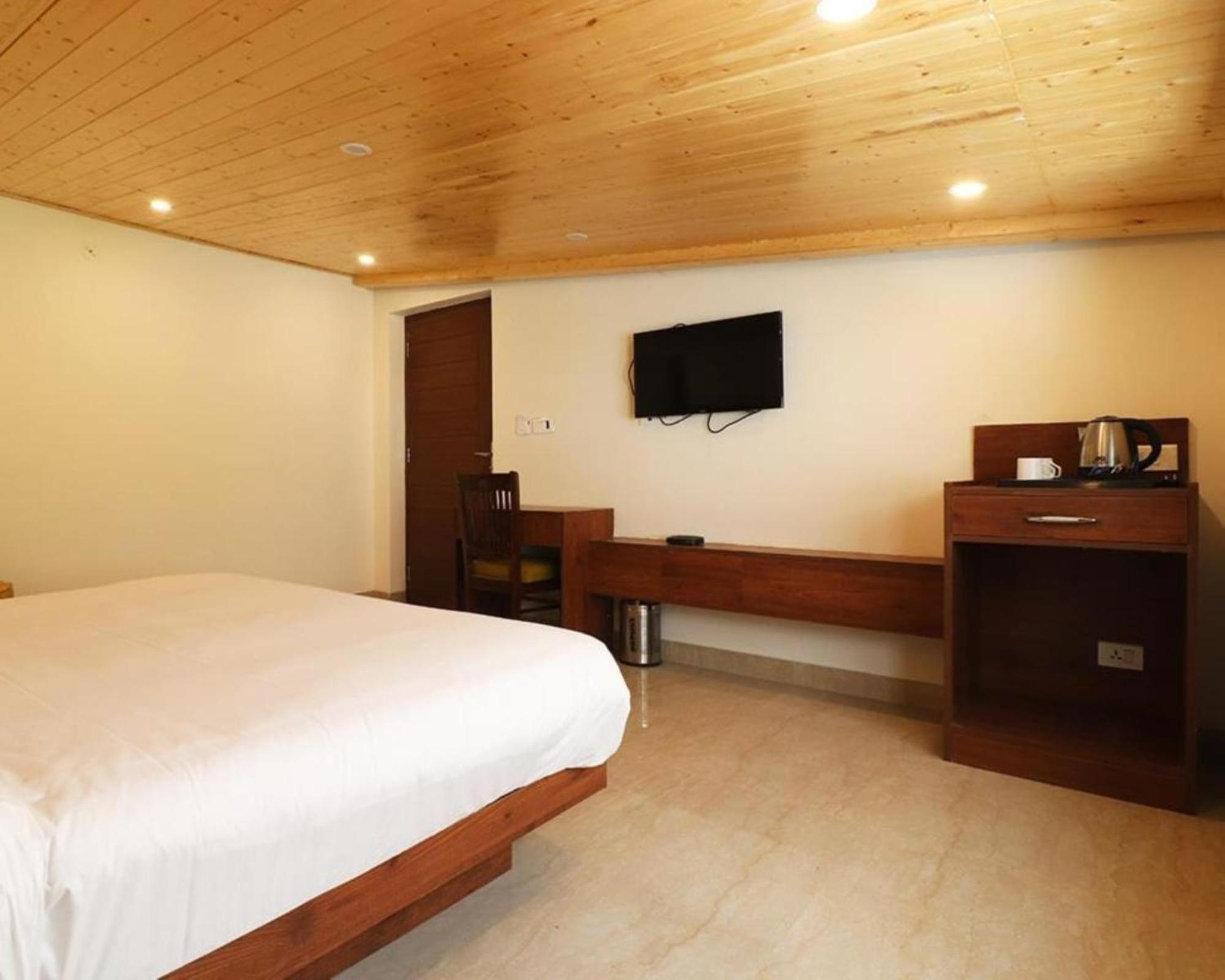 Hotel Mussoorie Heights Dehradun Esterno foto
