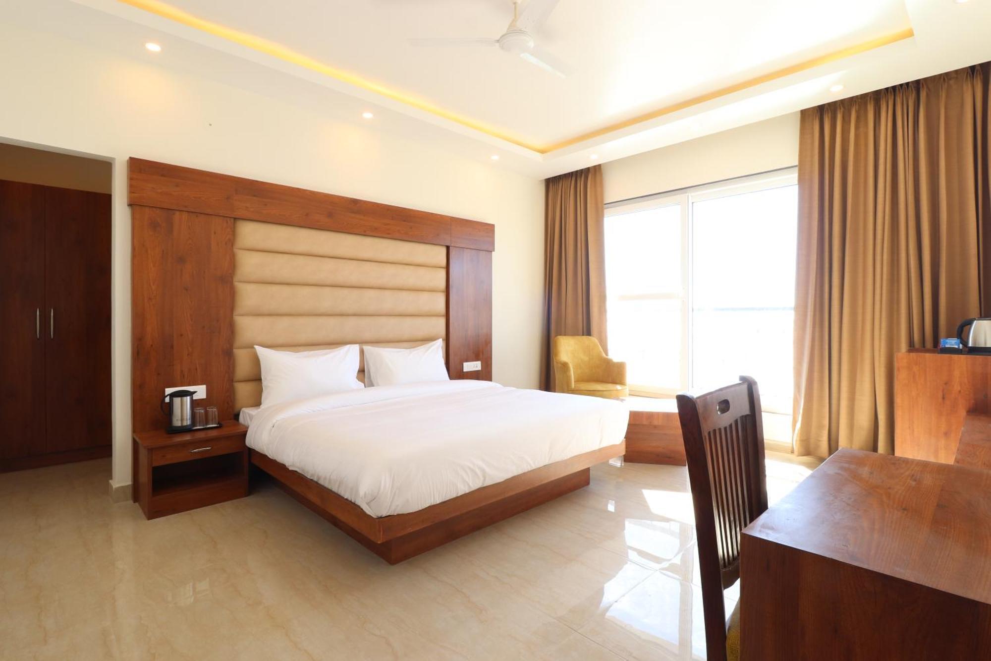 Hotel Mussoorie Heights Dehradun Esterno foto